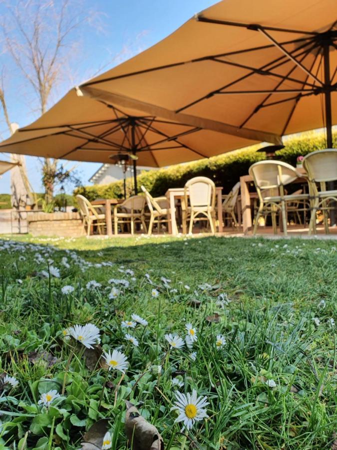 Osteria E Locanda Del Viaggiatore Russi Екстериор снимка